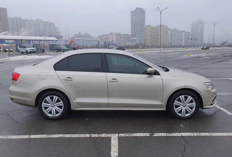 Volkswagen Jetta 2014