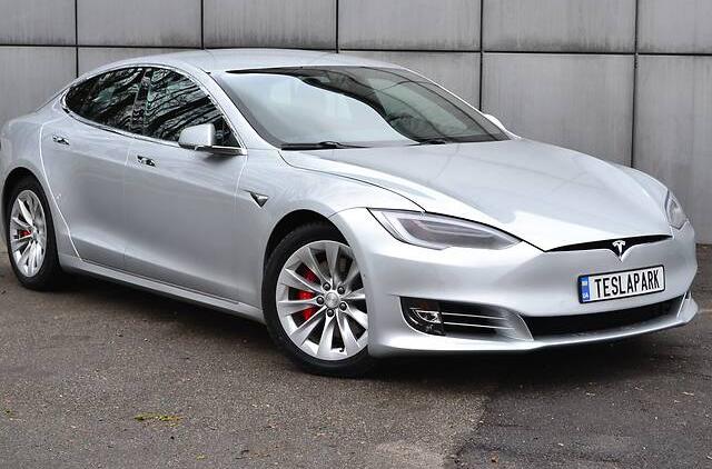 Tesla Model S P100D 2016