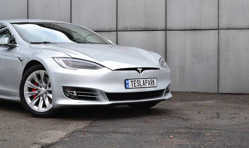 Tesla Model S P100D 2016
