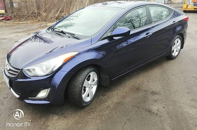Hyundai Elantra SE 2013