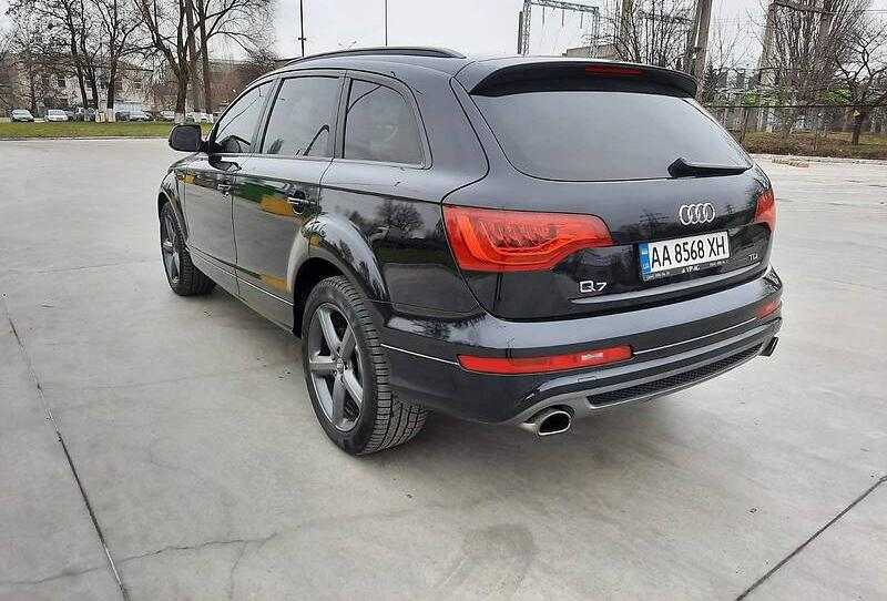 Audi Q7 2013