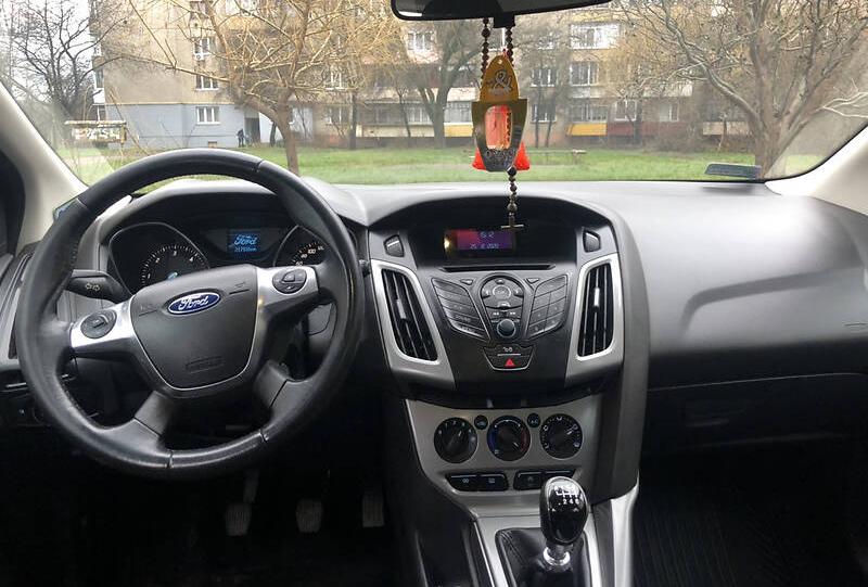 Ford Focus 2011