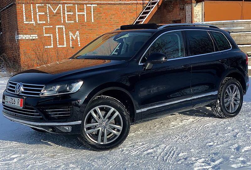 Volkswagen Touareg R LINE PANORAMA 360 2016
