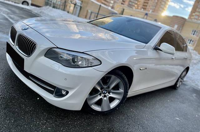 BMW 528  X Drive  OFFICIAL 2012