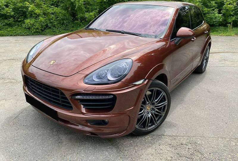 Porsche Cayenne TURBO LIMITED 2011