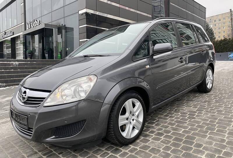 Opel Zafira IDEAL.NAVI. 2010