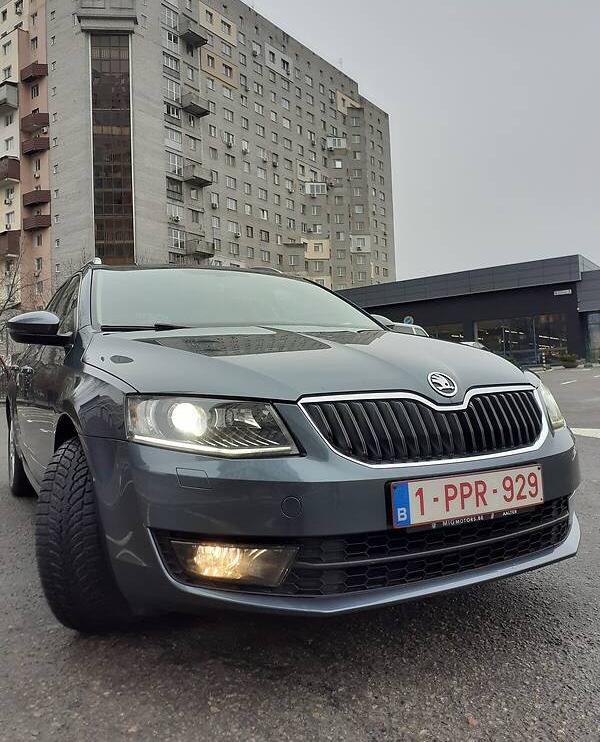 Skoda Octavia A7 PANORAMA STYLE LED 2016