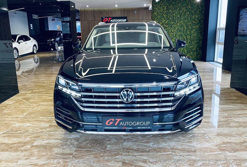 Volkswagen Touareg 2021 EXCLUSIVE  2020