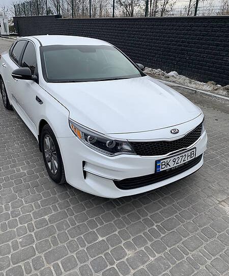 Kia Optima Lx 2016