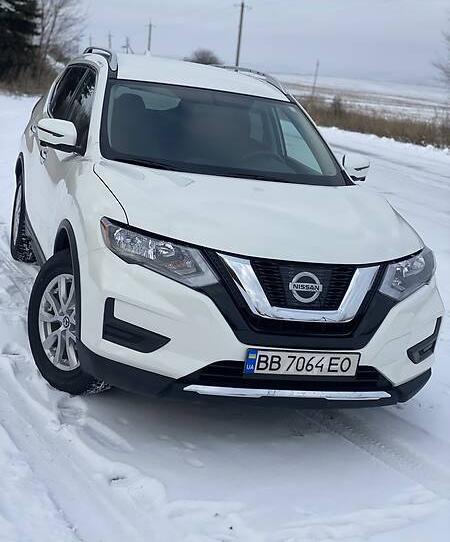 Nissan Rogue sv 2017