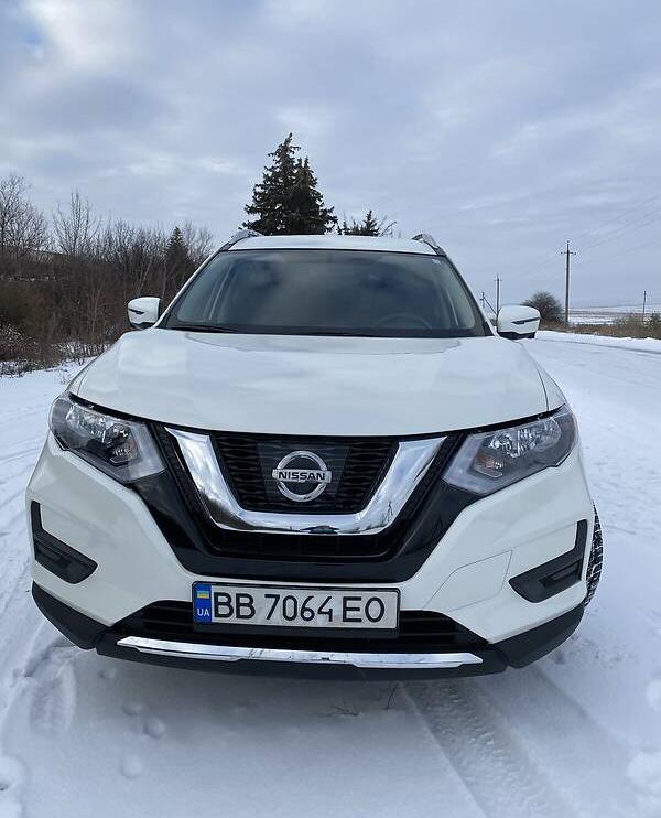 Nissan Rogue sv 2017