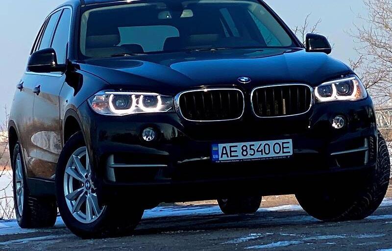 BMW X5  OFFICIAL 2018 2017