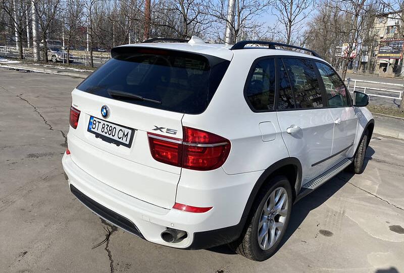 BMW X5 2011