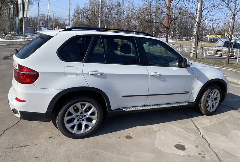 BMW X5 2011