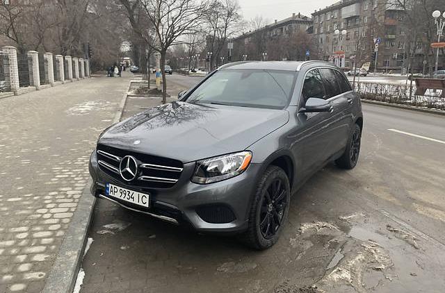 Mercedes-Benz GLC 300 2017