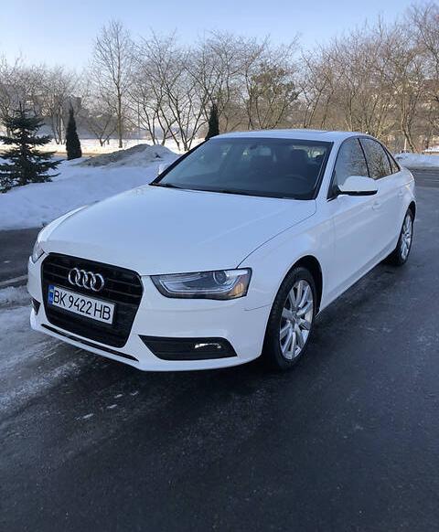 Audi A4 Premium  B8 2012