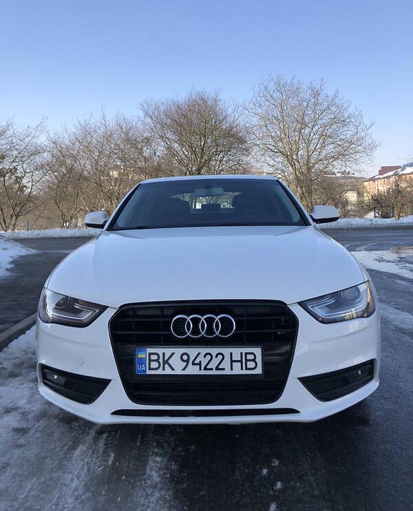 Audi A4 Premium  B8 2012