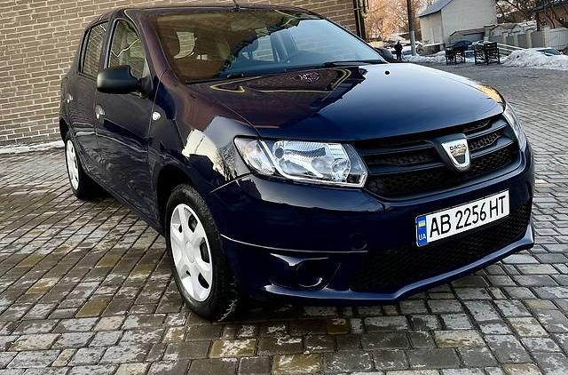 Dacia Sandero 2015