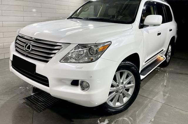 Lexus LX 570 2008