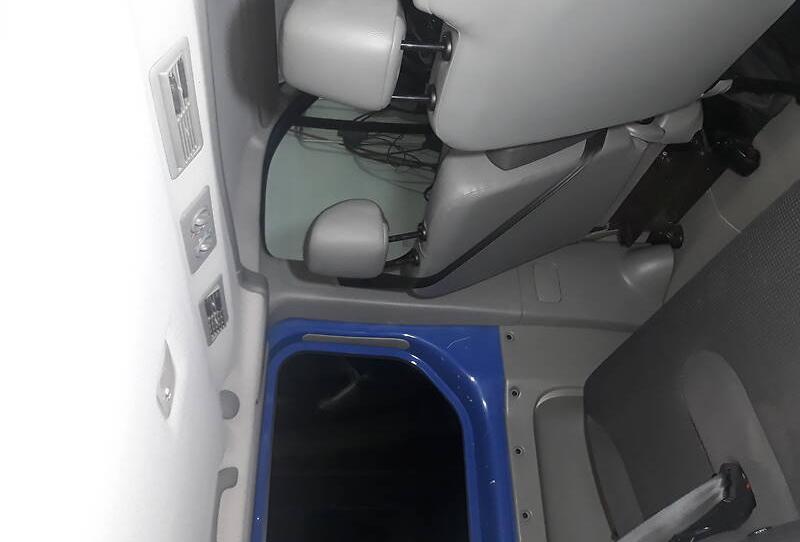 Opel Vivaro пасс. Long 2014
