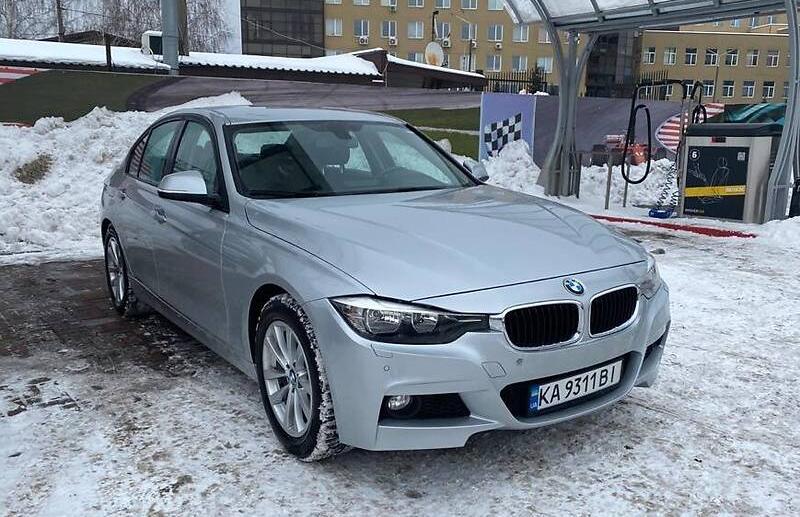 BMW 320 2017