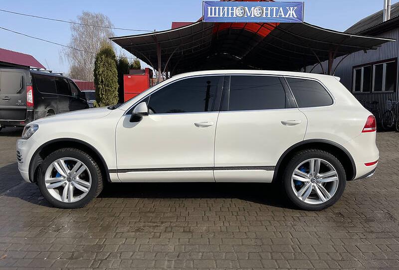Volkswagen Touareg 4 MOTION 2011