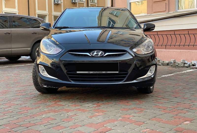 Hyundai Accent 2011