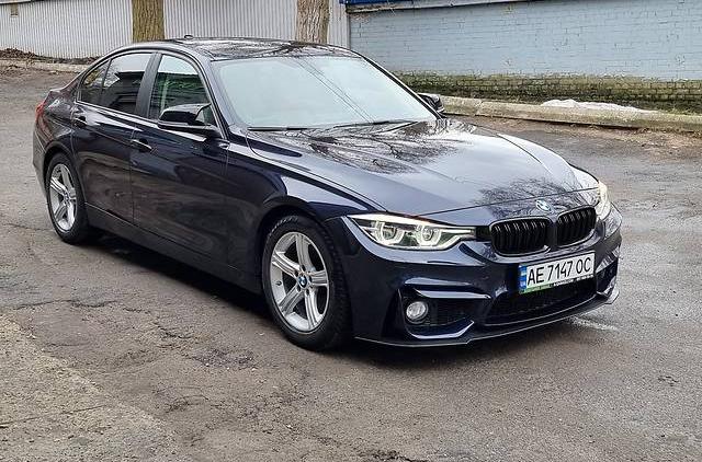 BMW 328 xDrive 2013