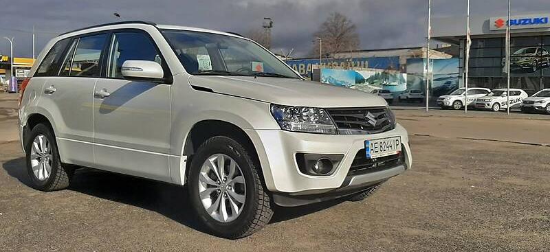 Suzuki Grand Vitara OFFICIAL 2.4 2018