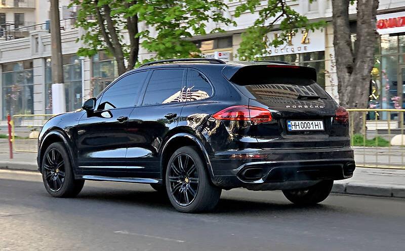 Porsche Cayenne GTS STYLE 2015