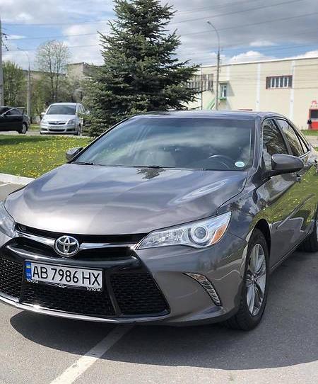 Toyota Camry 2017