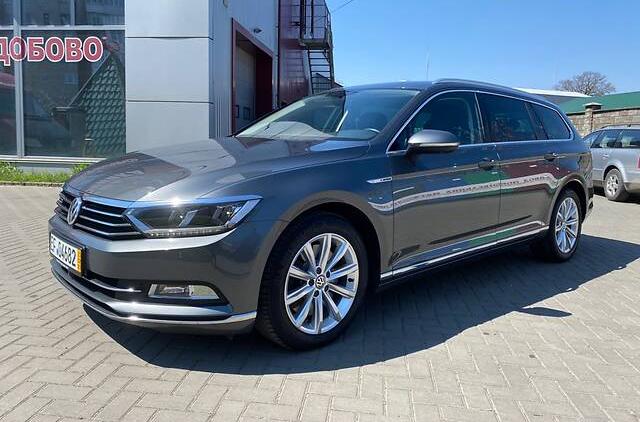 Volkswagen Passat B8 Highline   4Motion 2016