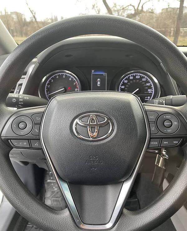 Toyota Camry 2019