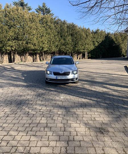 Skoda Superb 125kWt 2013