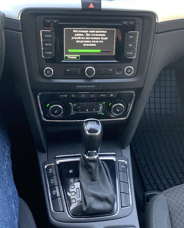 Skoda Superb 125kWt 2013