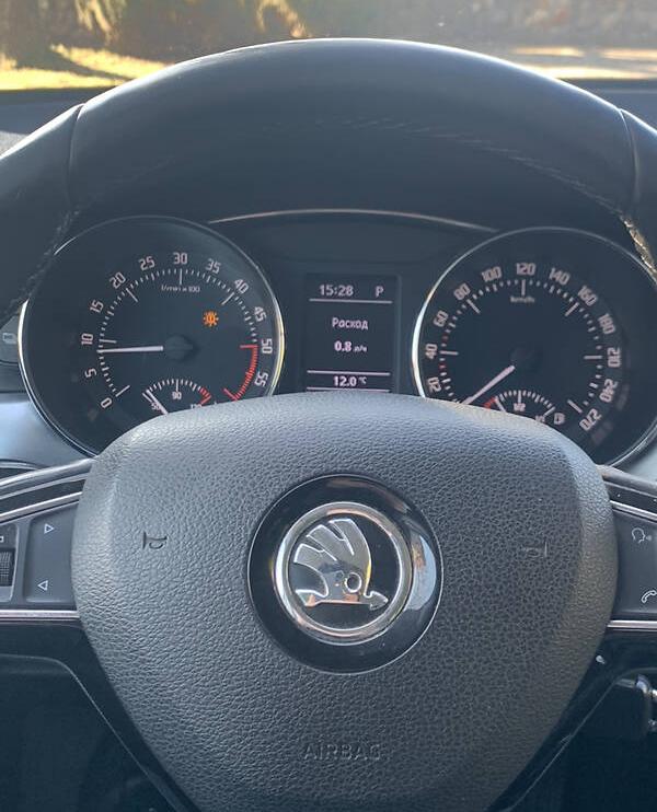 Skoda Superb 125kWt 2013