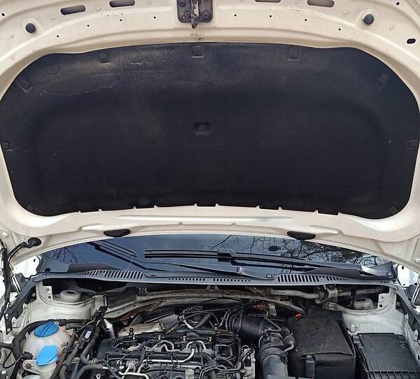 Volkswagen Caddy пасс. 2010