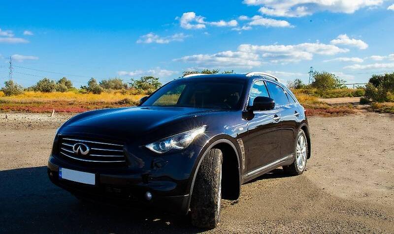 Infiniti FX 30 2012