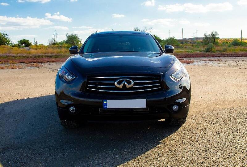Infiniti FX 30 2012