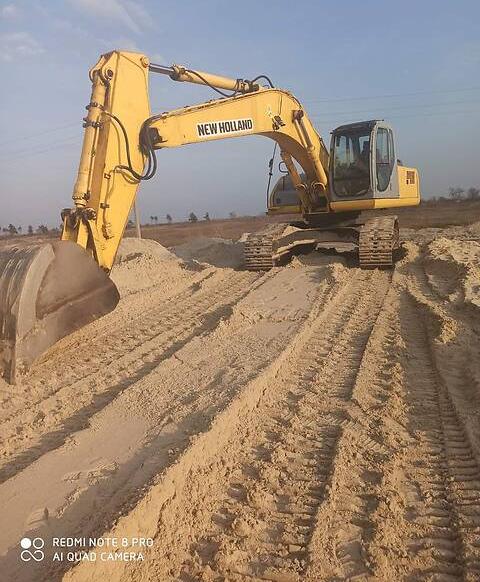 New Holland E 305B 2007