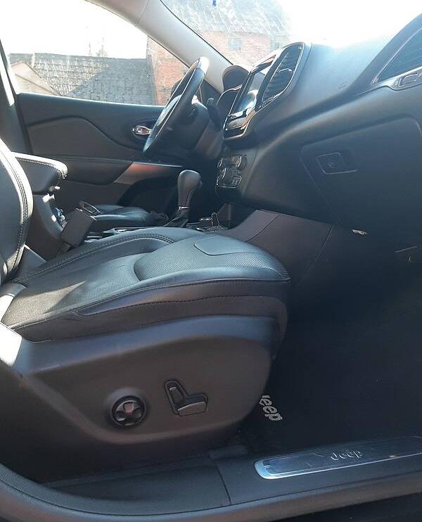Jeep Cherokee limited kl 2018