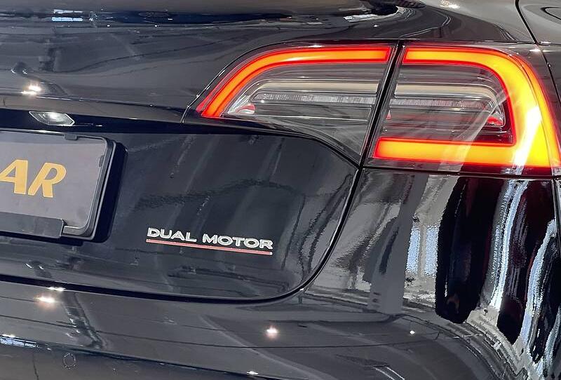 Tesla Model 3 Performance  2021