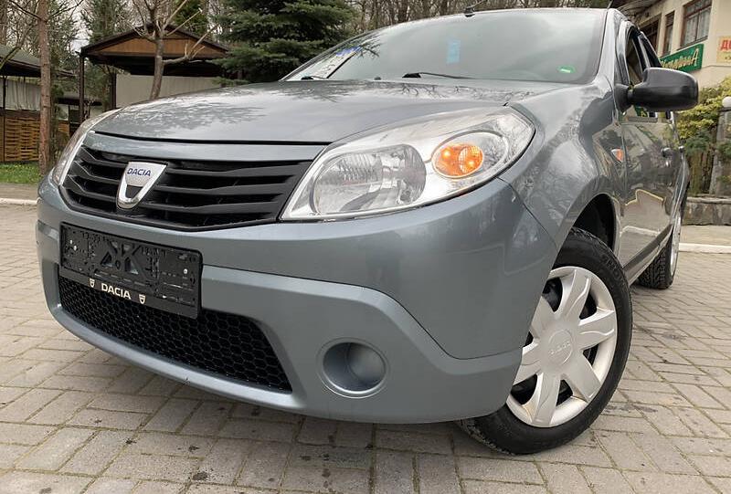 Dacia Sandero IDEAL  2009