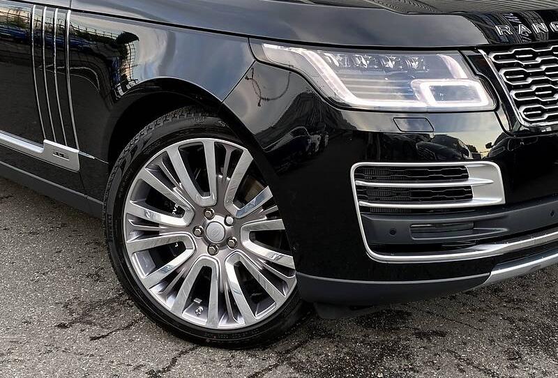 Land Rover Range Rover SV AUTOBIOGRAPHY 2021
