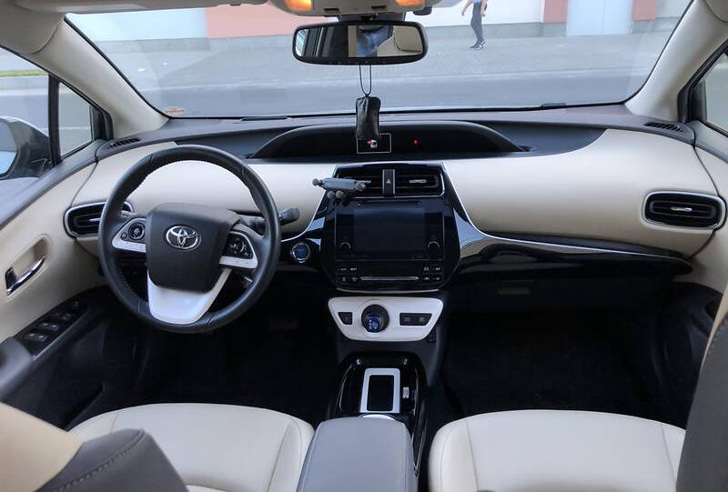 Toyota Prius 2016