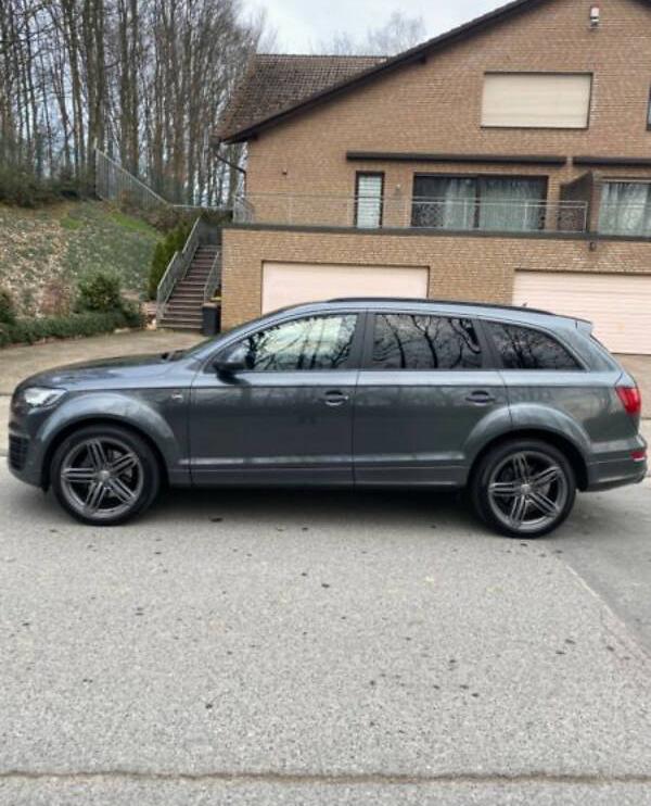 Audi Q7 S Line 2014