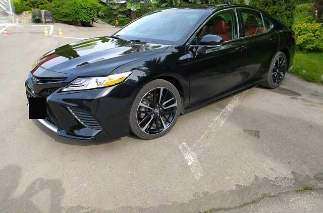 Toyota Camry 2017
