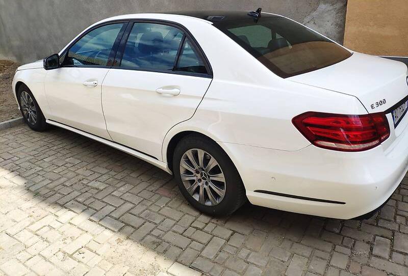 Mercedes-Benz E 300 2013