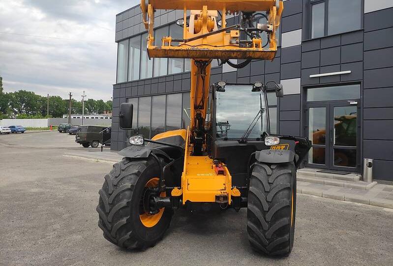 JCB 541-70 Agri Plus 2013