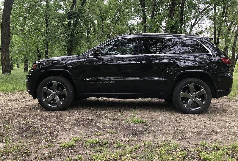 Jeep Grand Cherokee Overland V8 5.7 HEMI 2016